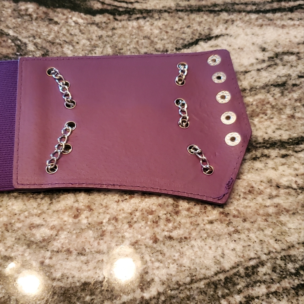 Purple Chain-Embellished Belt - Picture 4 of 7
